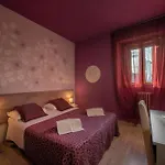 Palazzo Renieri - 3stelle S 3* Колле-ди-Валь-д'Эльса