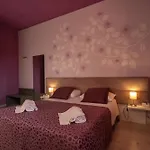 Отель Palazzo Renieri - 3stelle S 3*