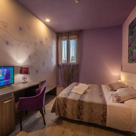 Hotel Palazzo Renieri - 3Stelle S Hotel